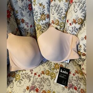 NWT Knix FreeFlex Demi Bra Warm Sand Size 42DD Warm Sand Seamless Lightweight